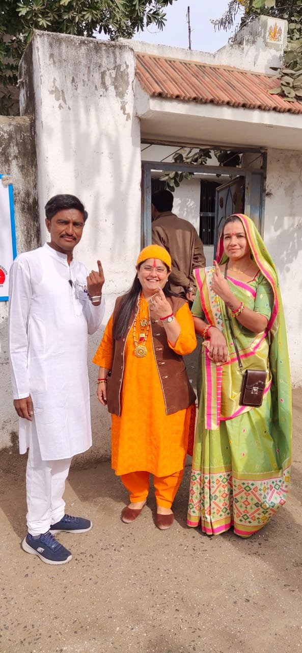 Mataji photo